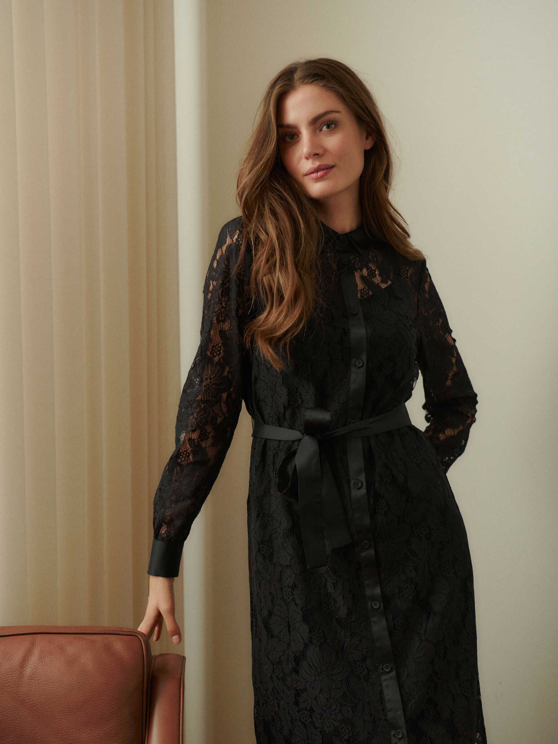 RWAlice Lace LS Shirt Dress