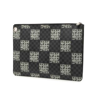 Louis Vuitton Clutch