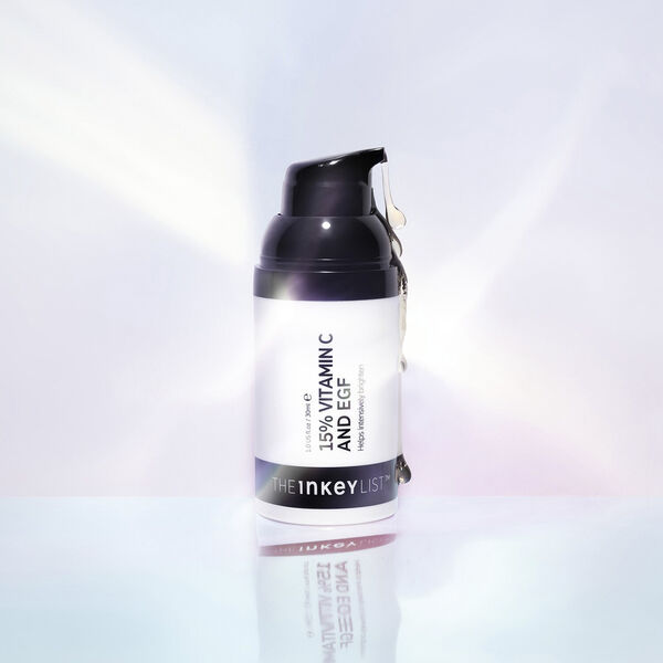 Lysnende serum med 15% C-vitamin og EGF