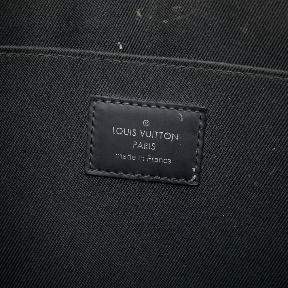 Louis Vuitton Clutch