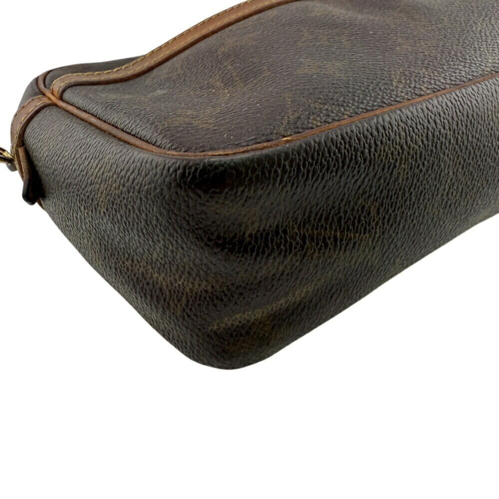 Louis Vuitton Clutch
