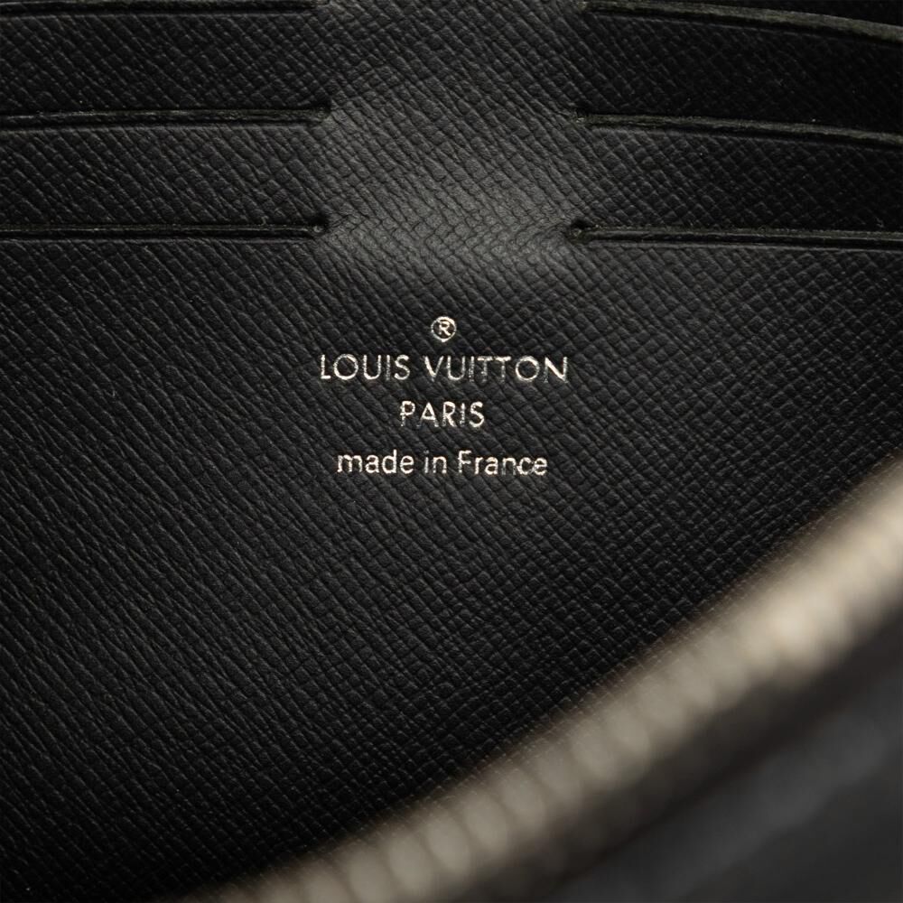 Louis Vuitton Pouch