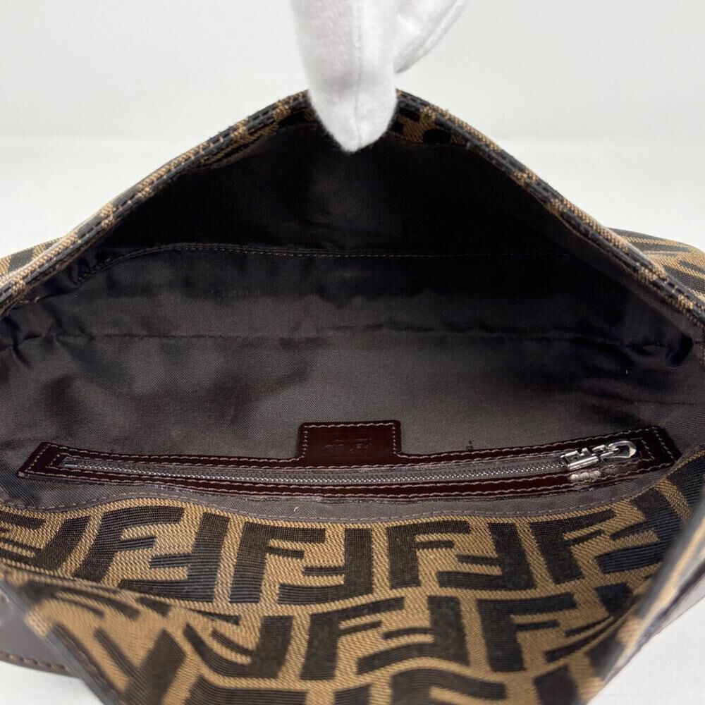 Fendi Baguette Mamma