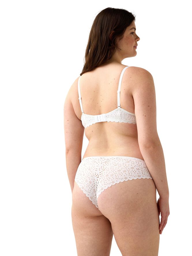 Brazilian trusser med broderie anglaise