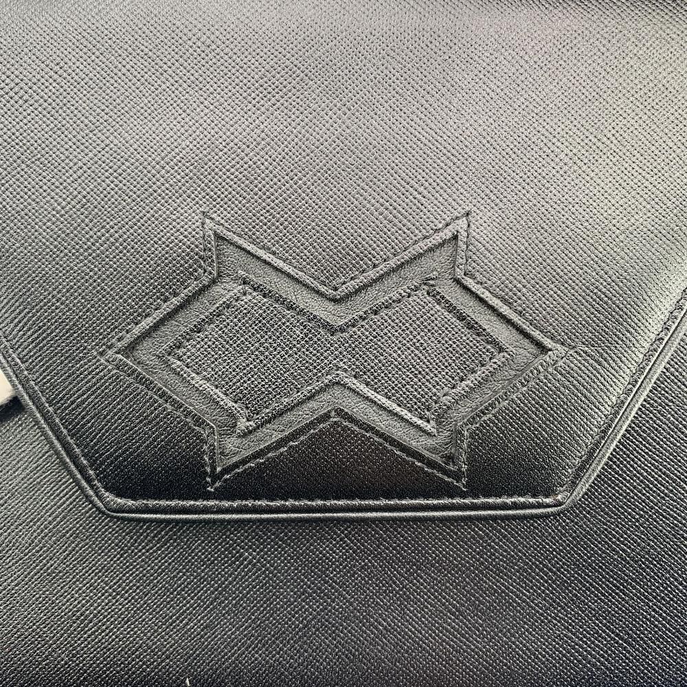 Yves Saint Laurent Clutch