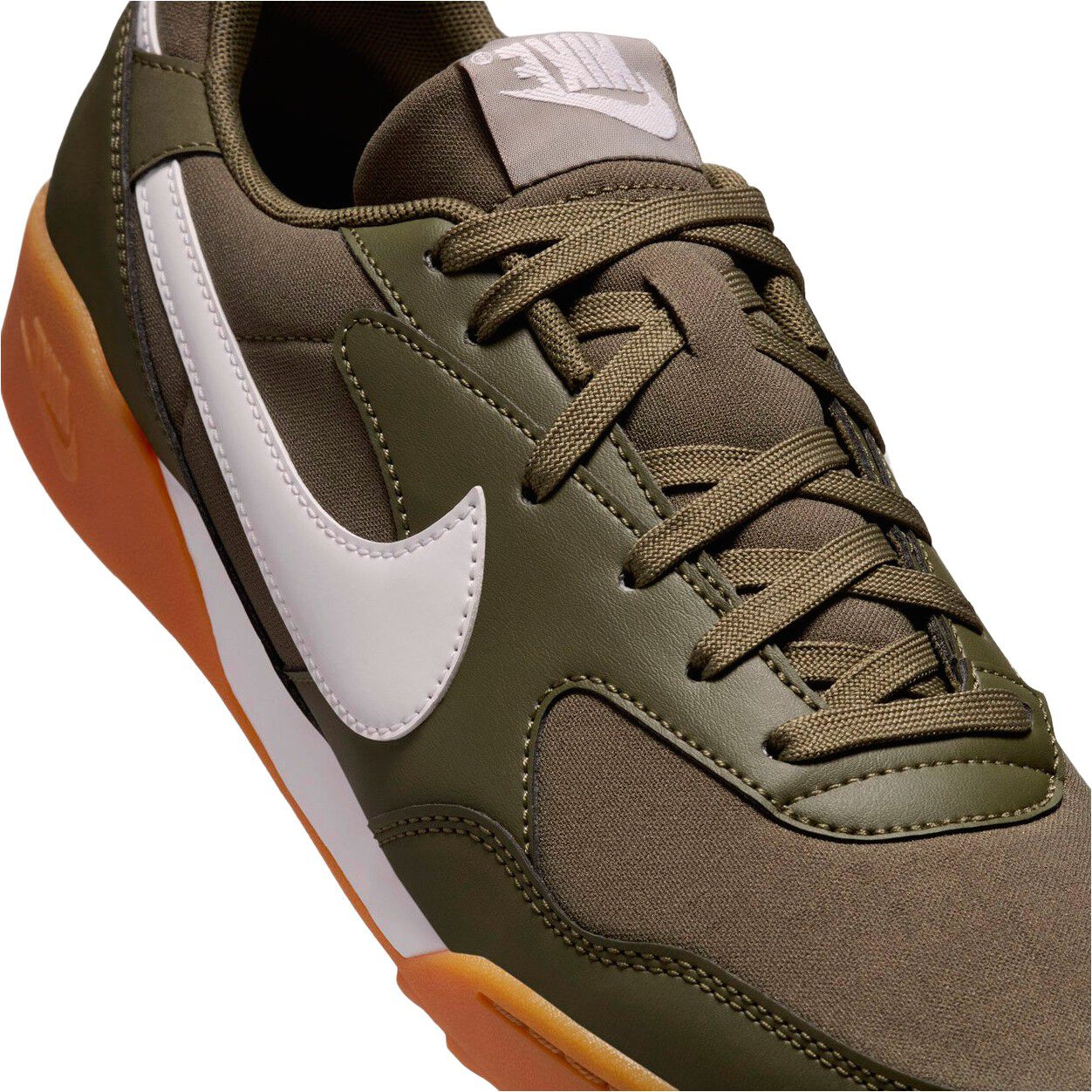 Terra Manta Sneakers