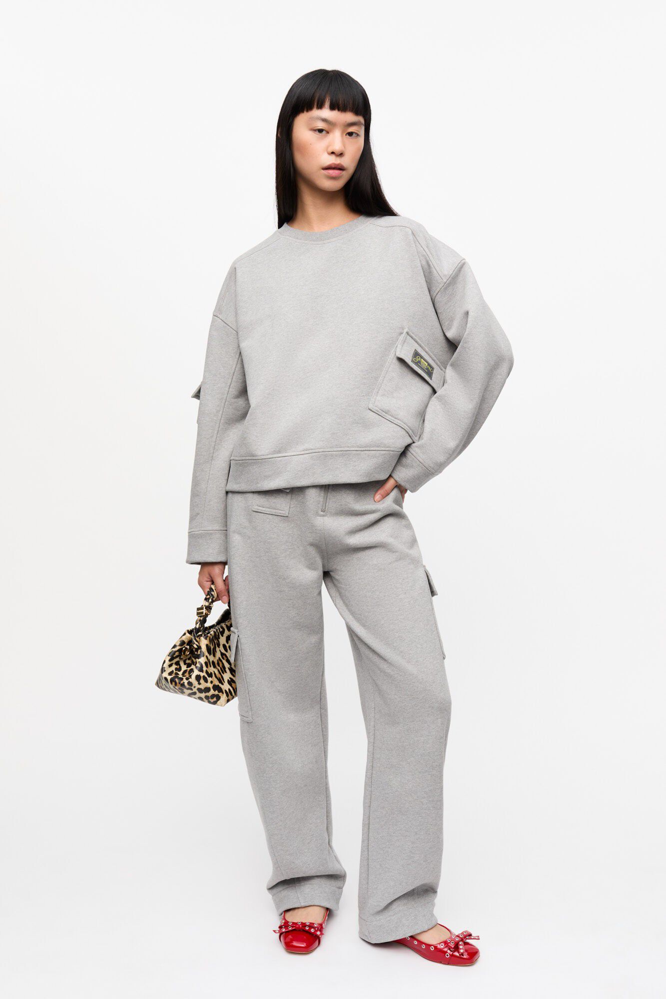 Heavy Terry Drop Shoulder Sweat