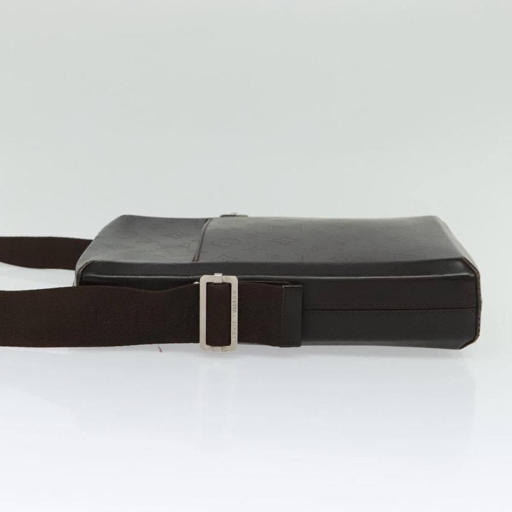 Louis Vuitton Shoulder Bags