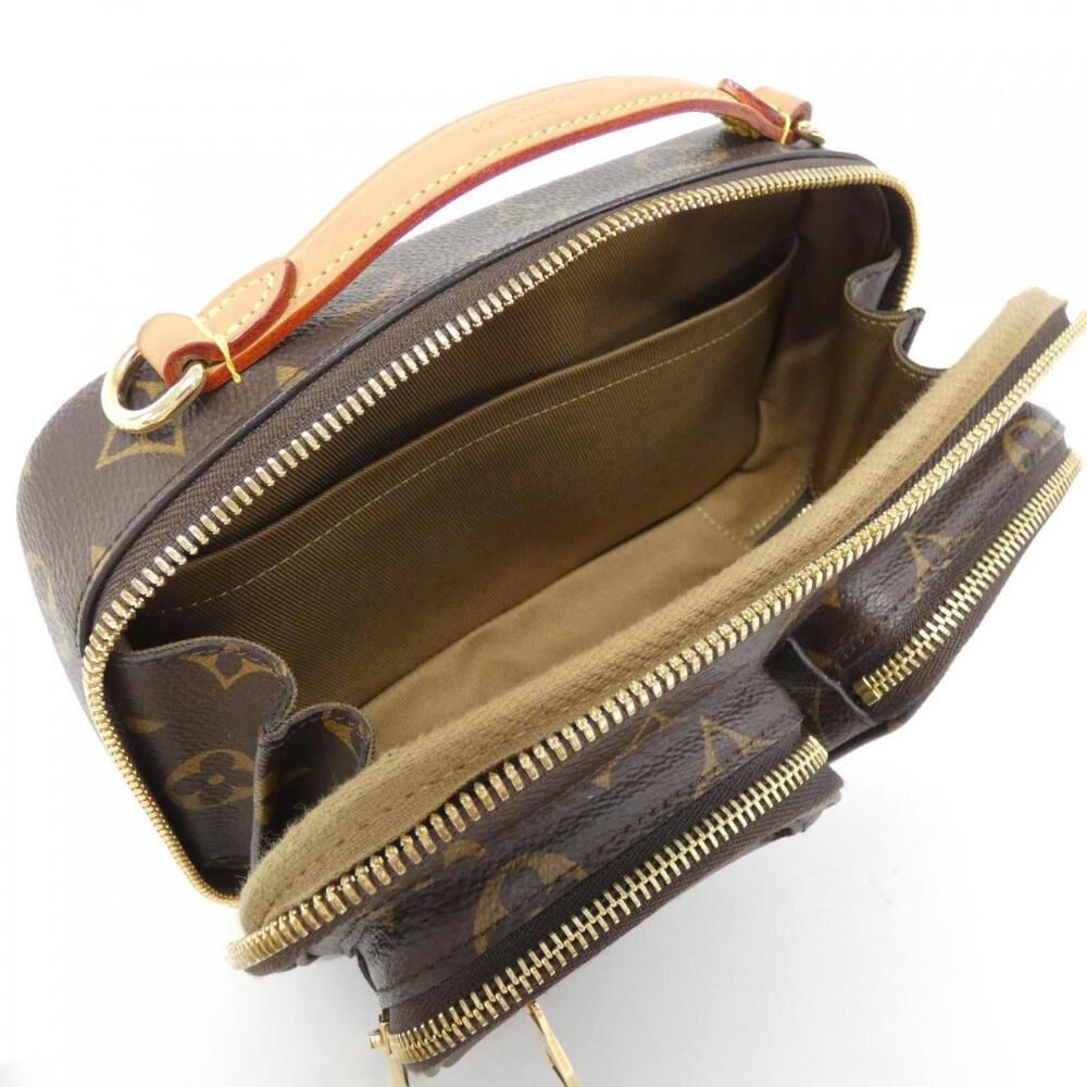 Louis Vuitton Shoulder Bags