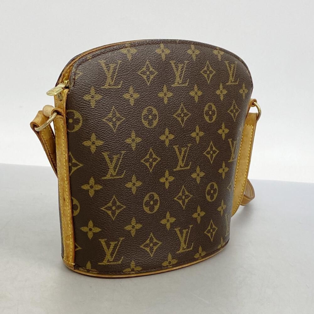 Louis Vuitton Shoulder Bags