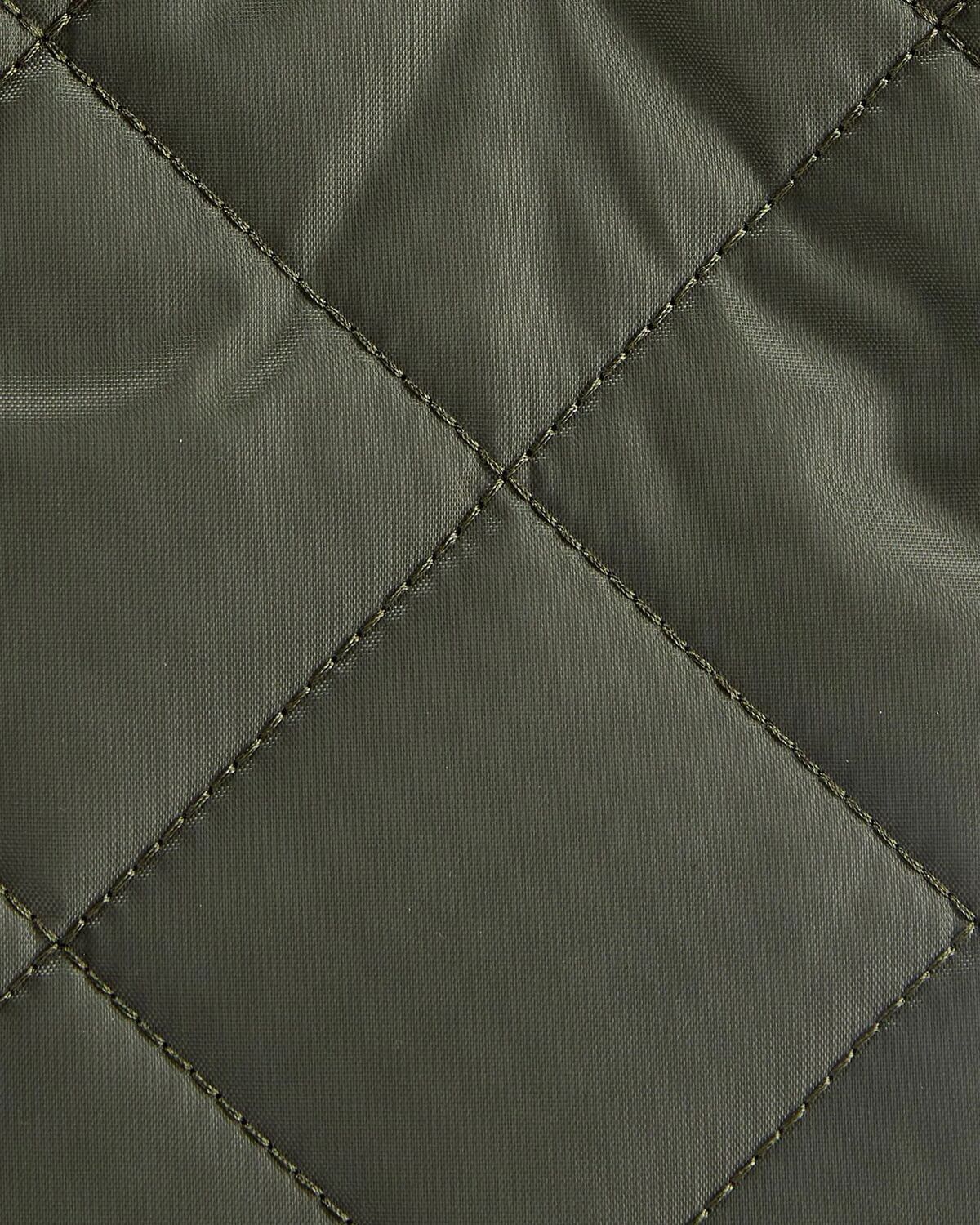 Barbour Medium Carrier