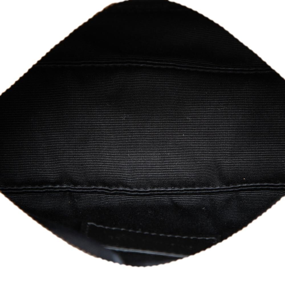 Yves Saint Laurent Shoulder Bag