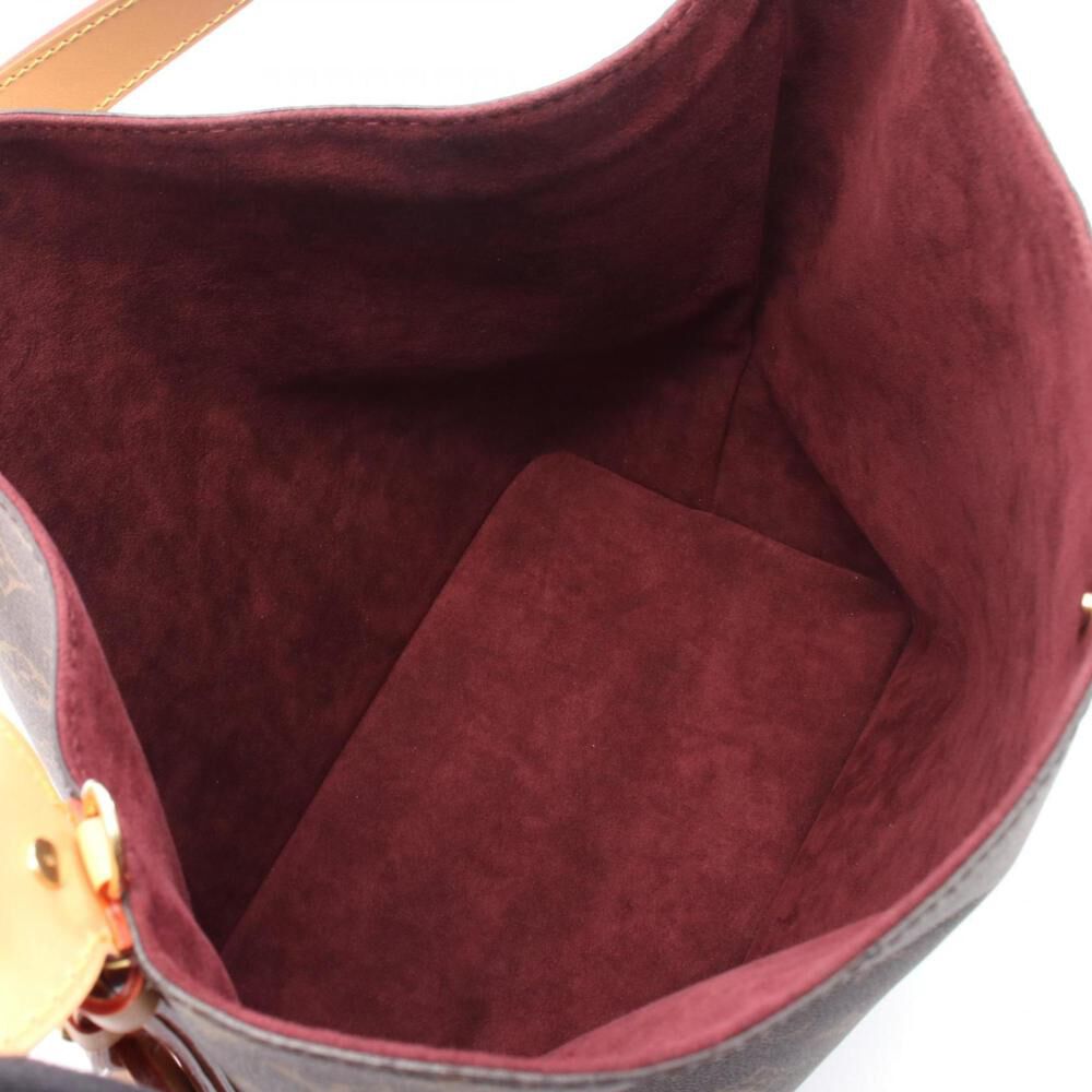 Louis Vuitton Shoulder Bags