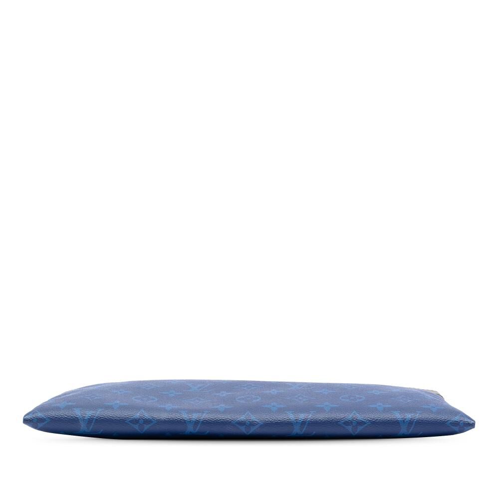 Louis Vuitton Clutch