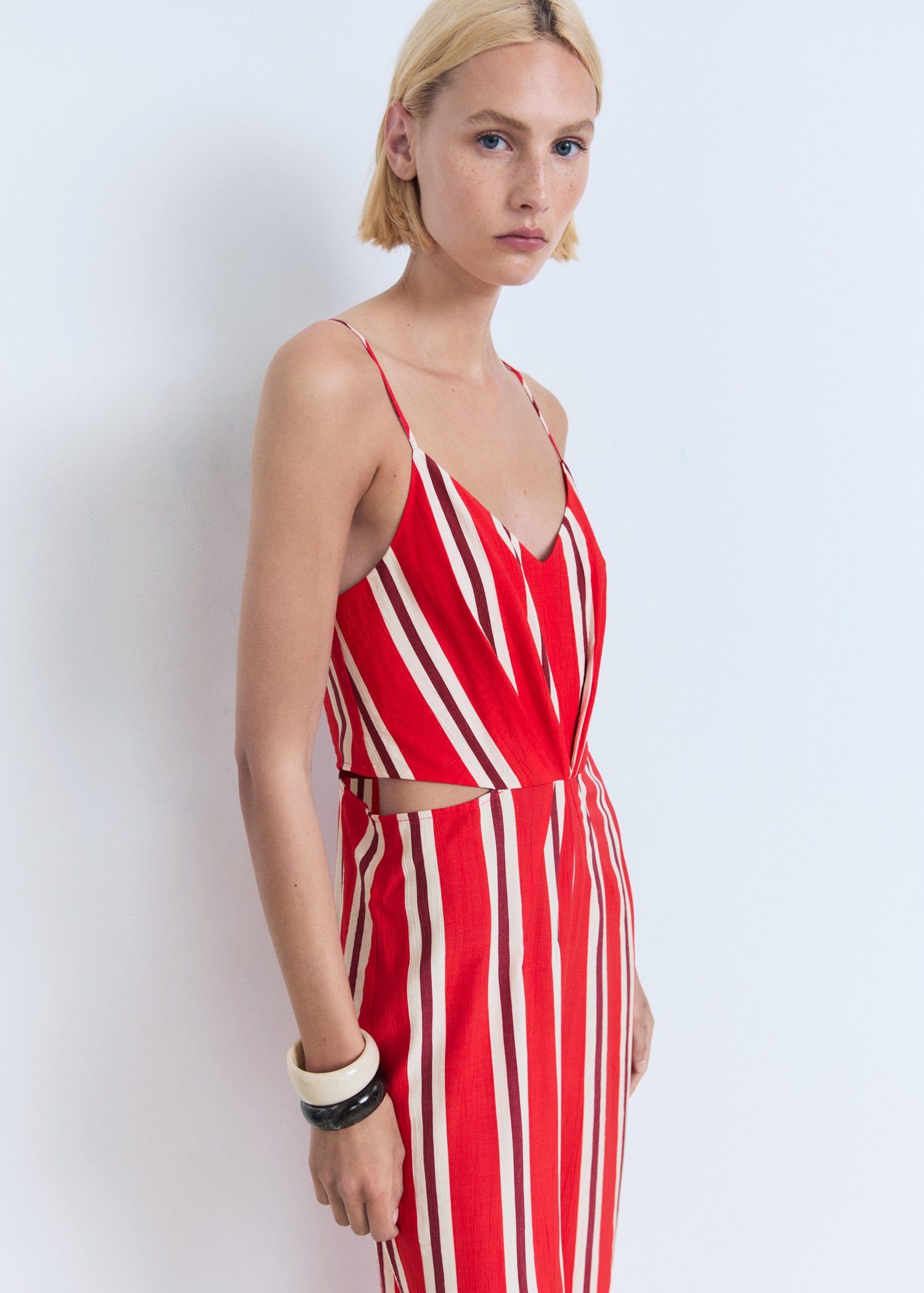 Striped jumpsuit with cut-out