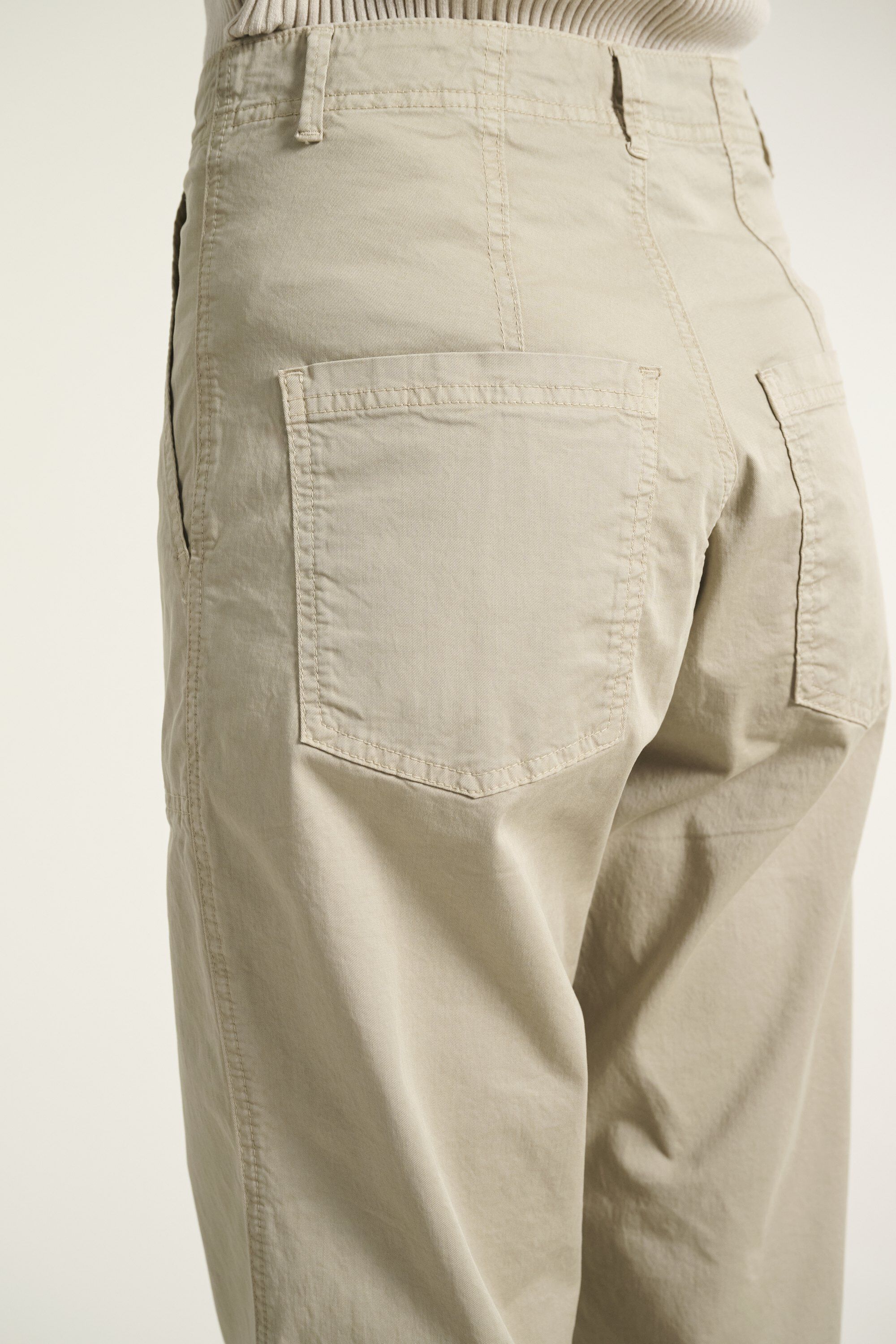 Kihon lange lige bukser