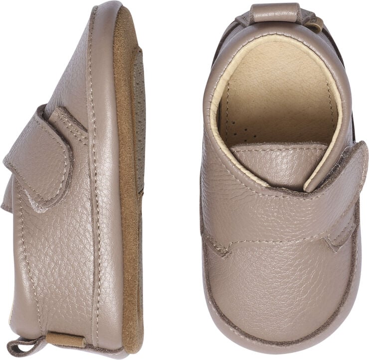 Luxury leather slippers velcro