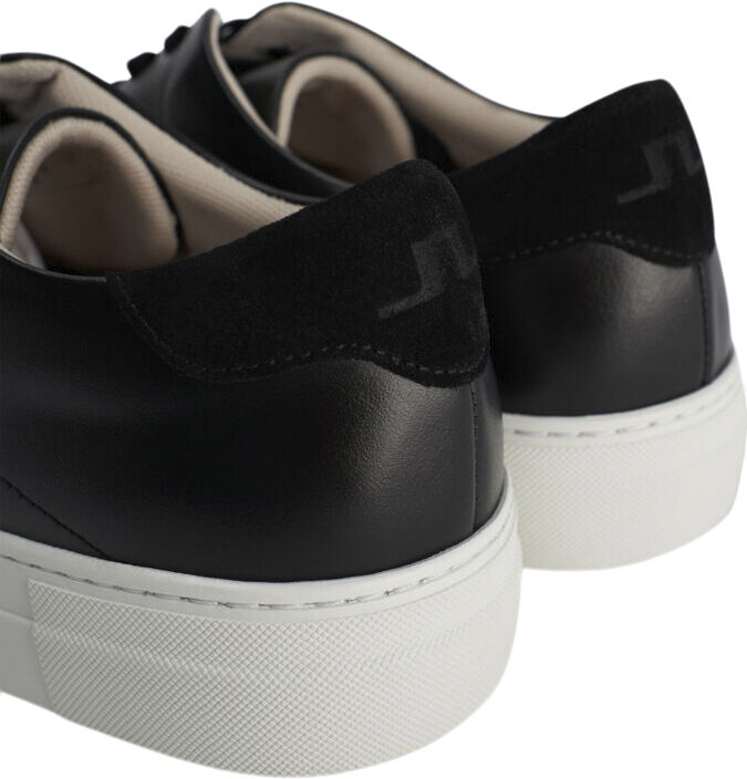 Art Signature Canvas Sneaker