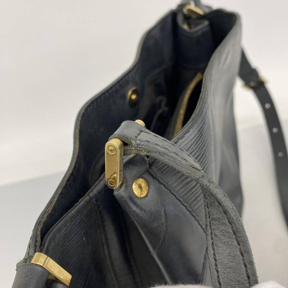Louis Vuitton Mandala