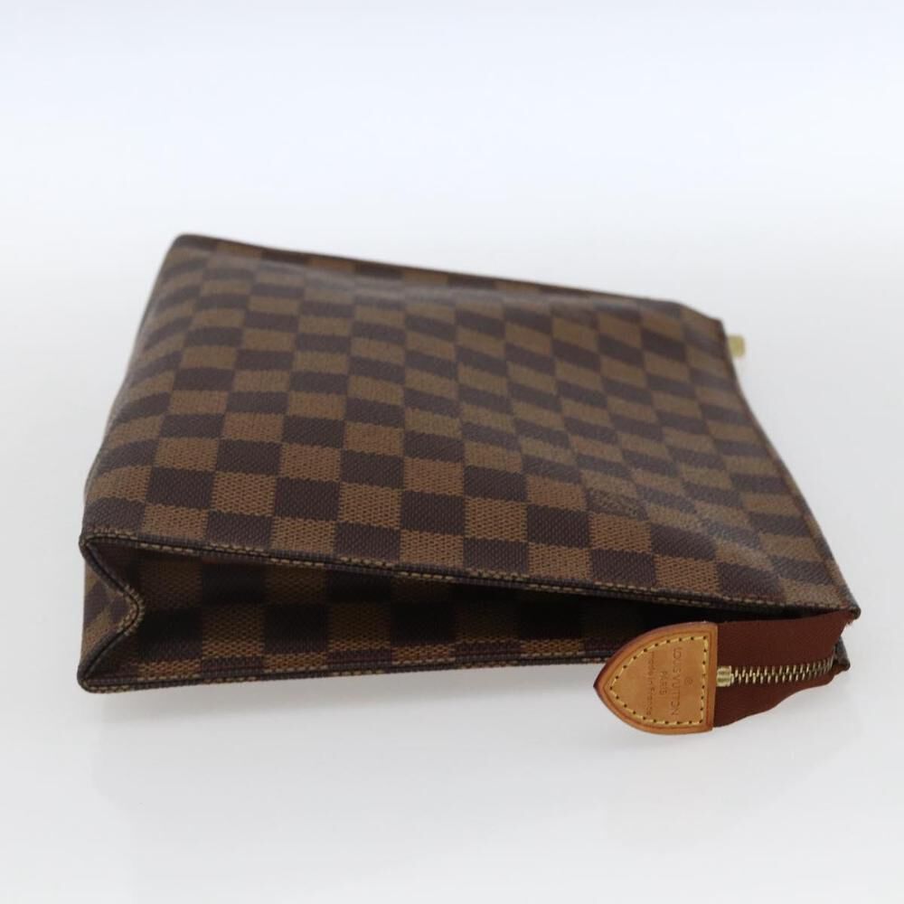 Louis Vuitton Poche Toilette