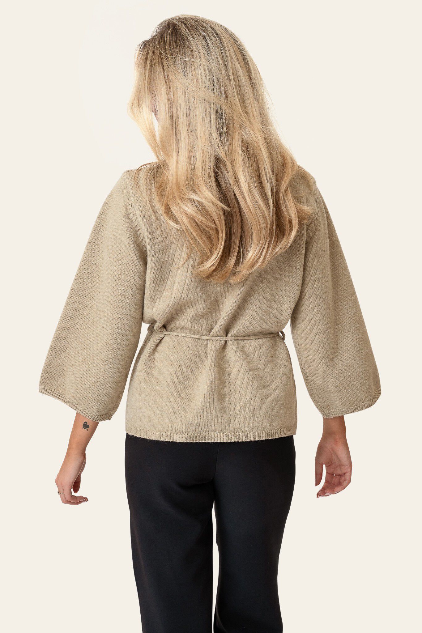 AnneIC Cardigan