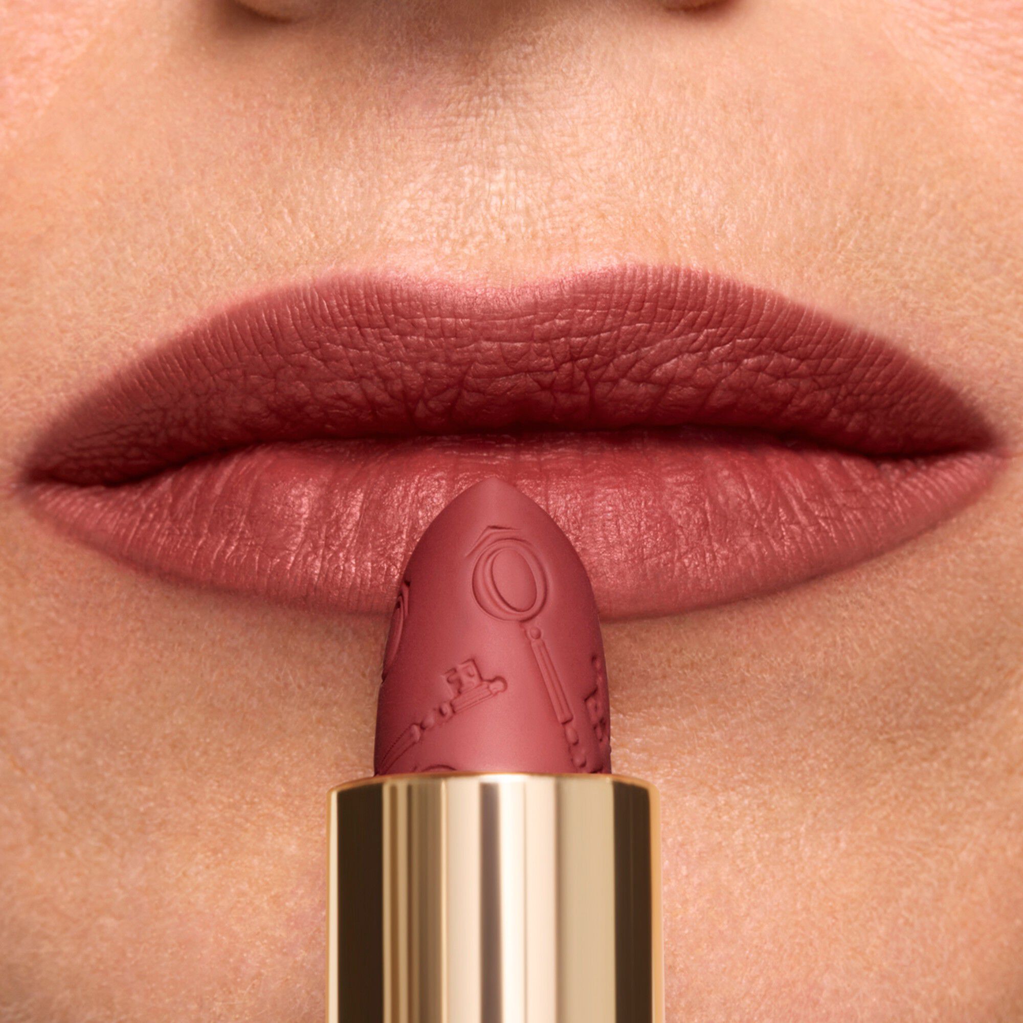 LCM LAR MATTE 188 HOL 26