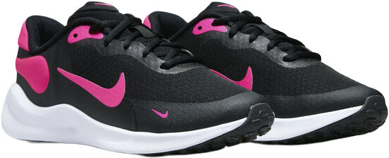 Revolution 7 sneakers