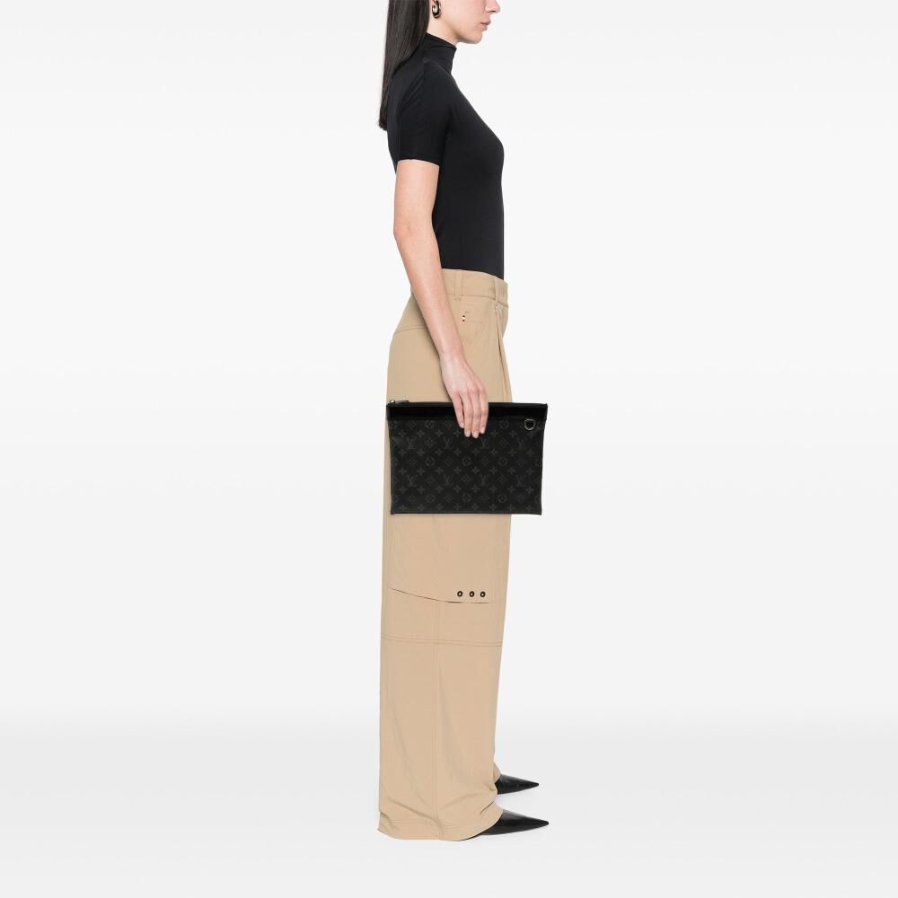Louis Vuitton Clutch