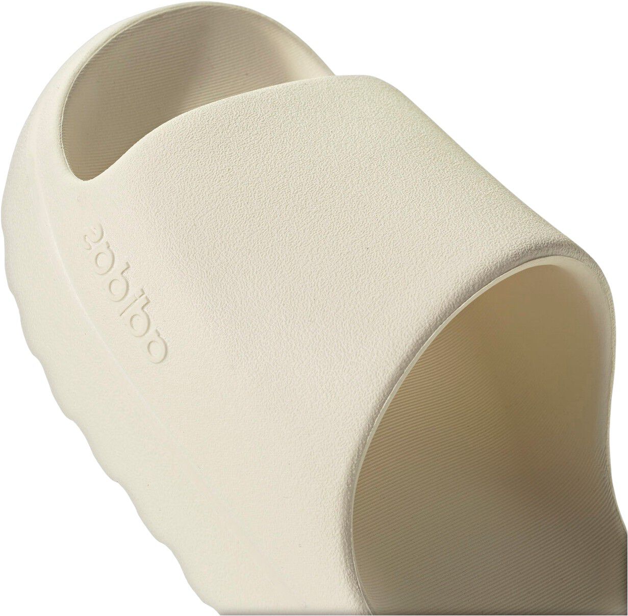 Adilette Lumia Badesandal