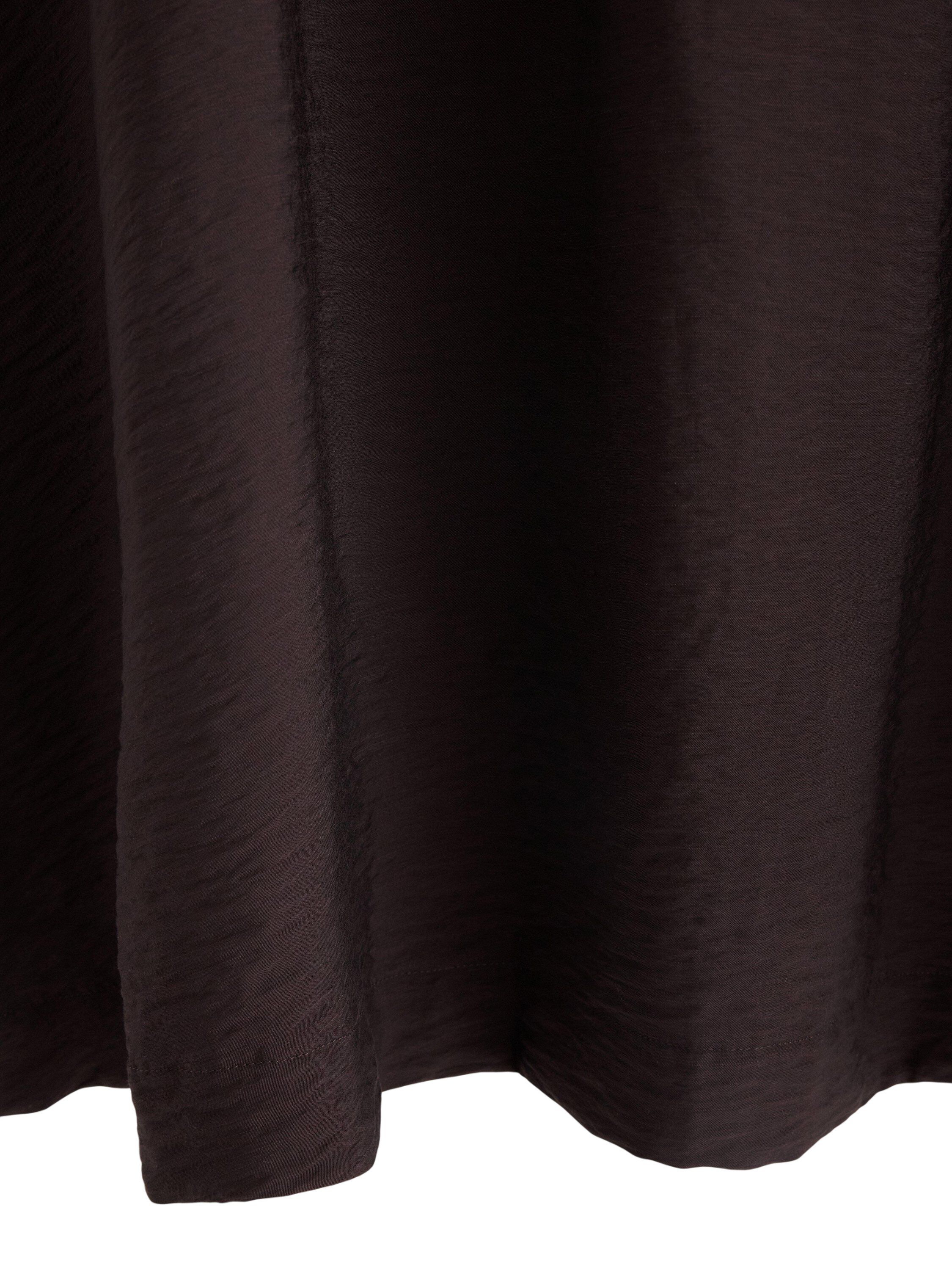 Woven maxi skirt in viscose with a