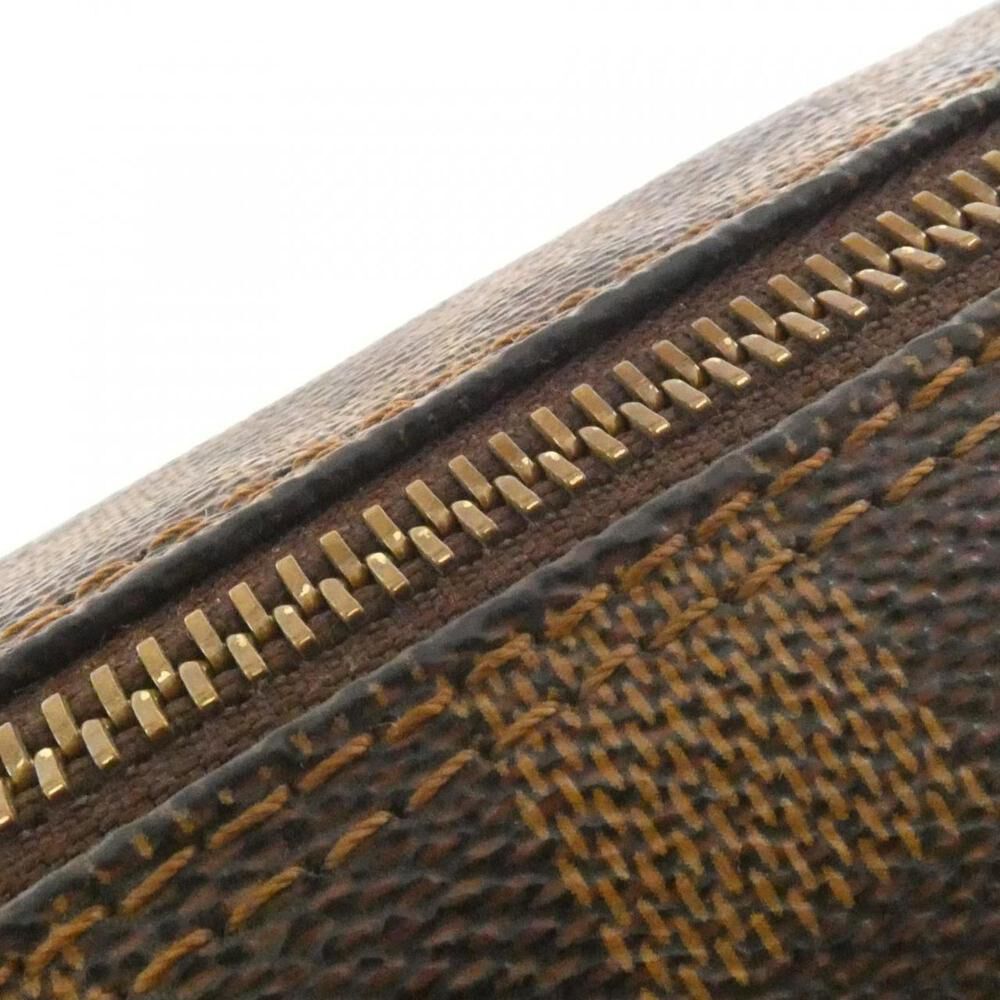 Louis Vuitton Papillon