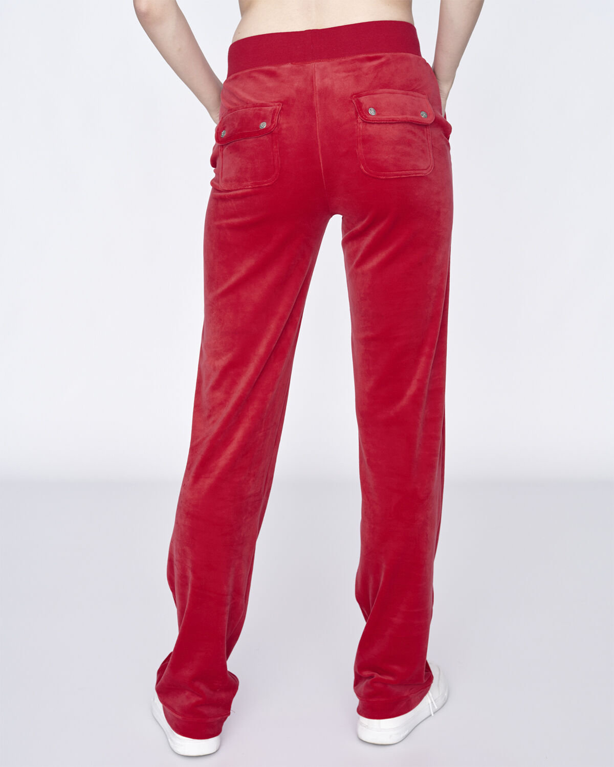 Del Ray Classic Velour Pant Pocket Design
