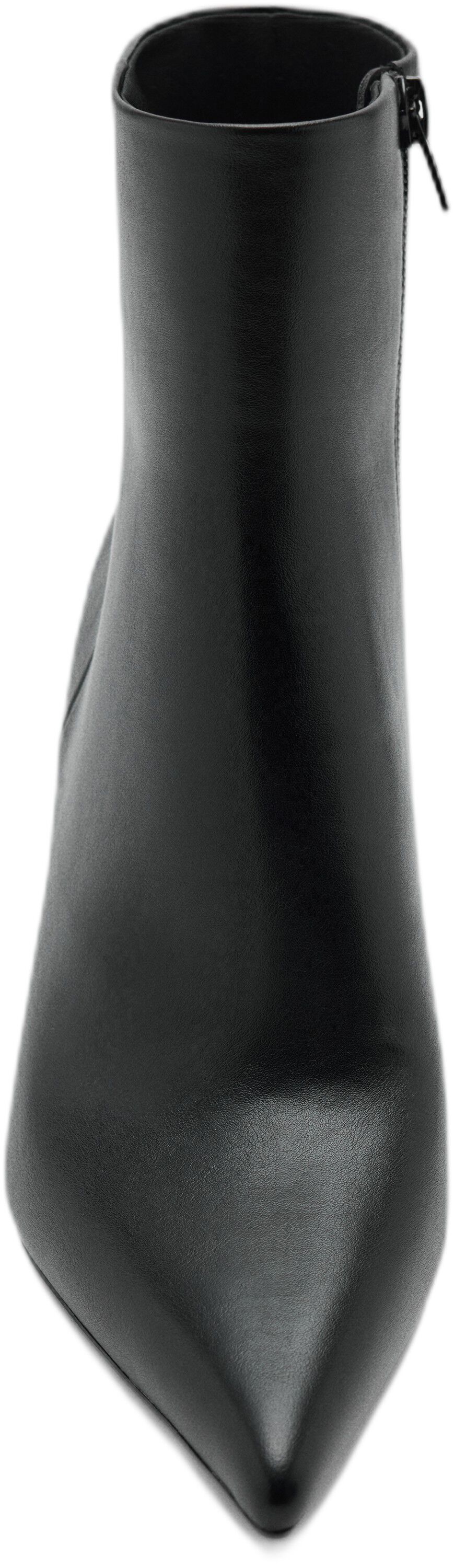 BOTIN VITTORIA