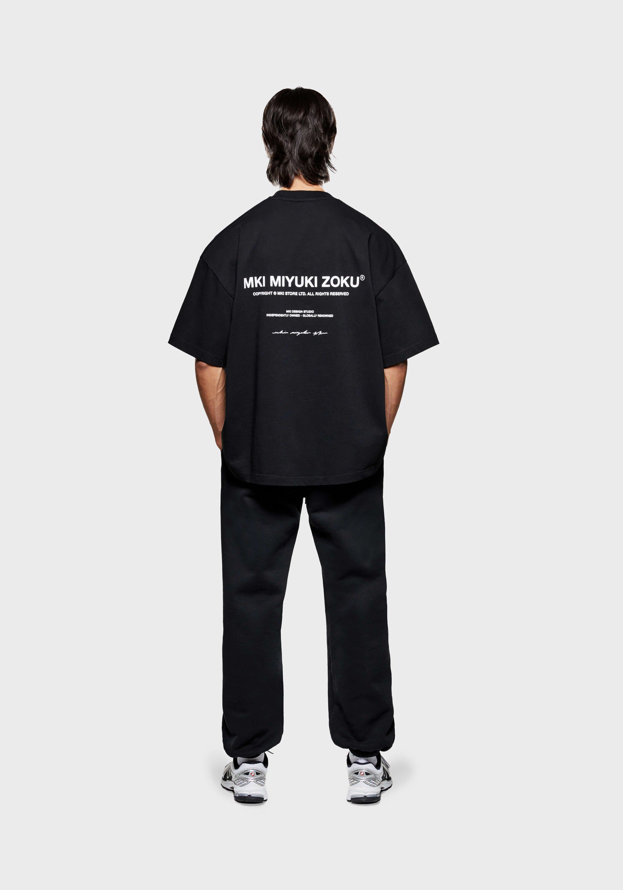 DESIGN STUDIO T-SHIRT