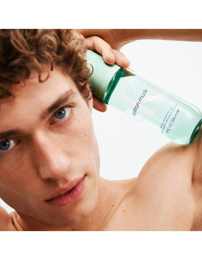 Calvin Klein Cotton Musk Hair & Body Mist 236 ml