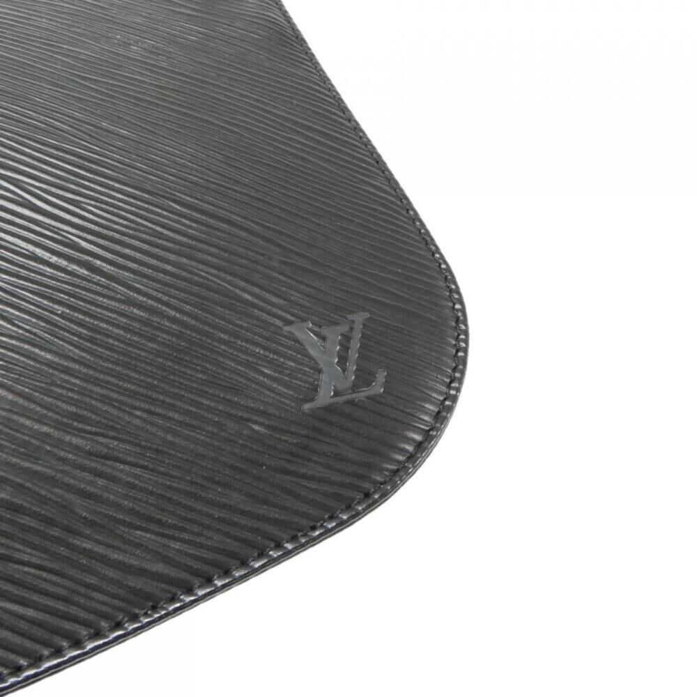 Louis Vuitton Pouch