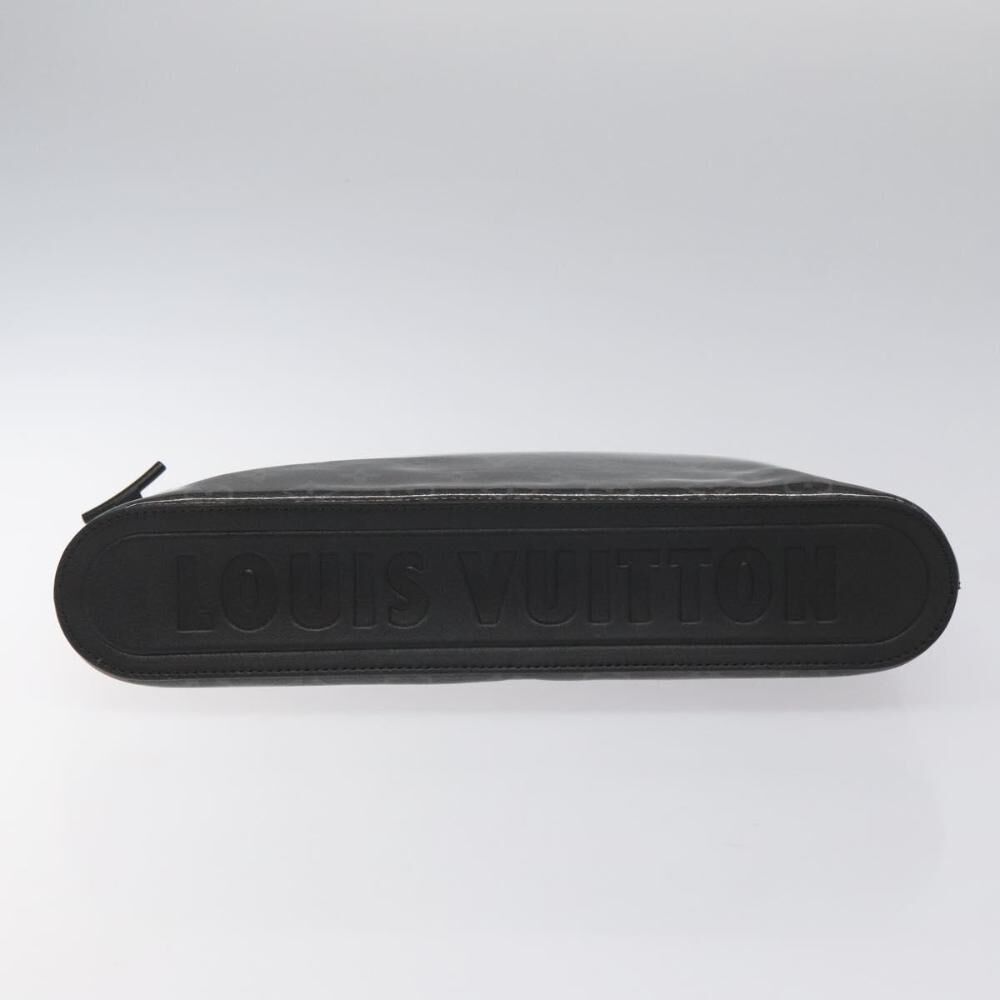 Louis Vuitton Clutch