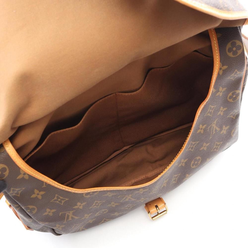Louis Vuitton Saumur