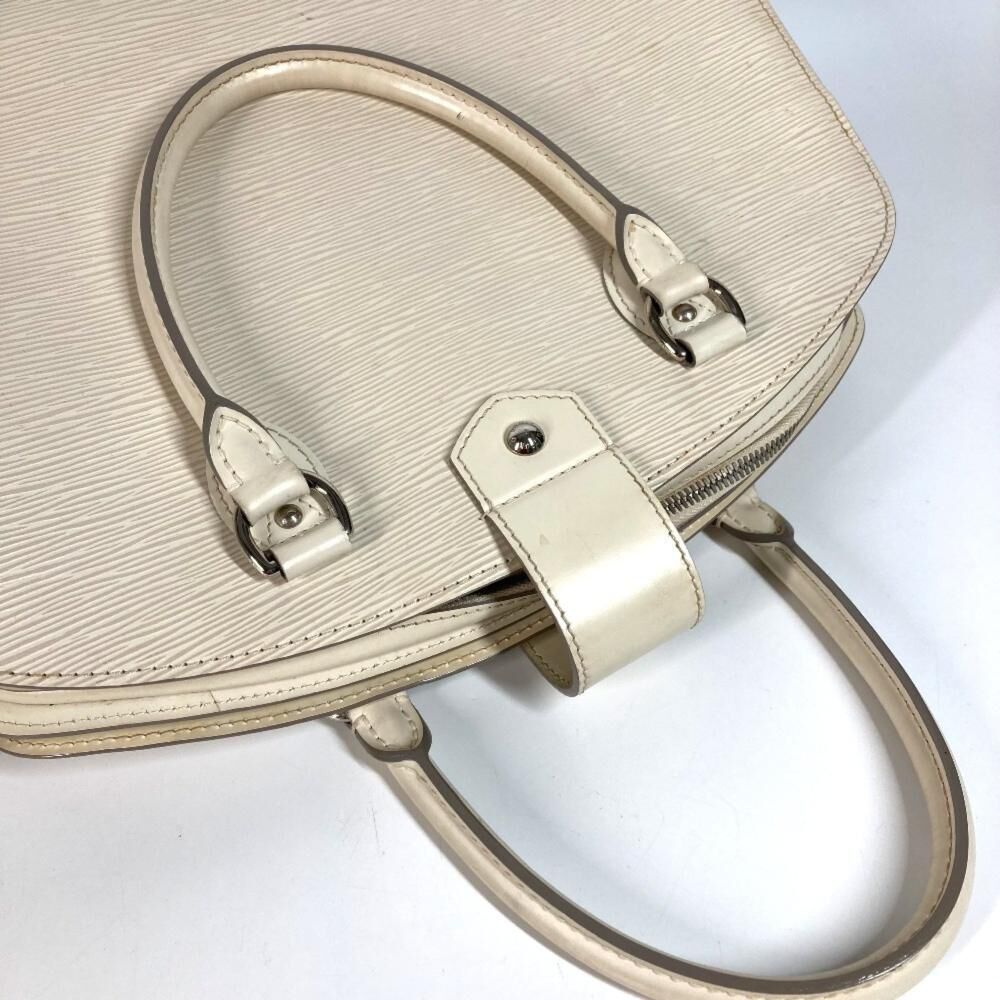 Louis Vuitton Pont Neuf
