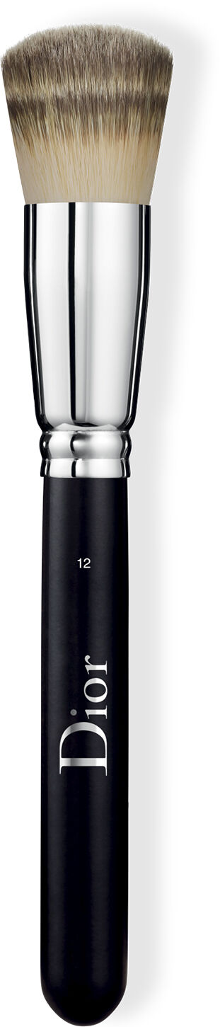 Backstage Foundation brush