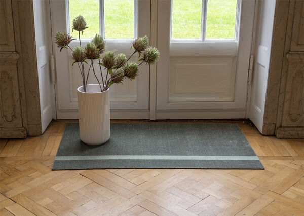 Løber, 67x120 cm, stripe vertical lysgrøn/støvet grøn