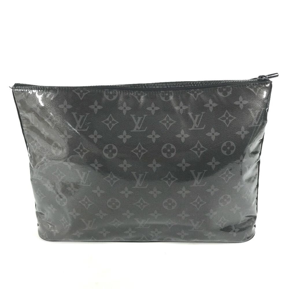 Louis Vuitton Clutch