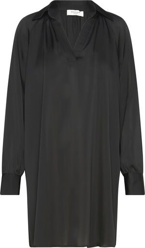 Oversized dress