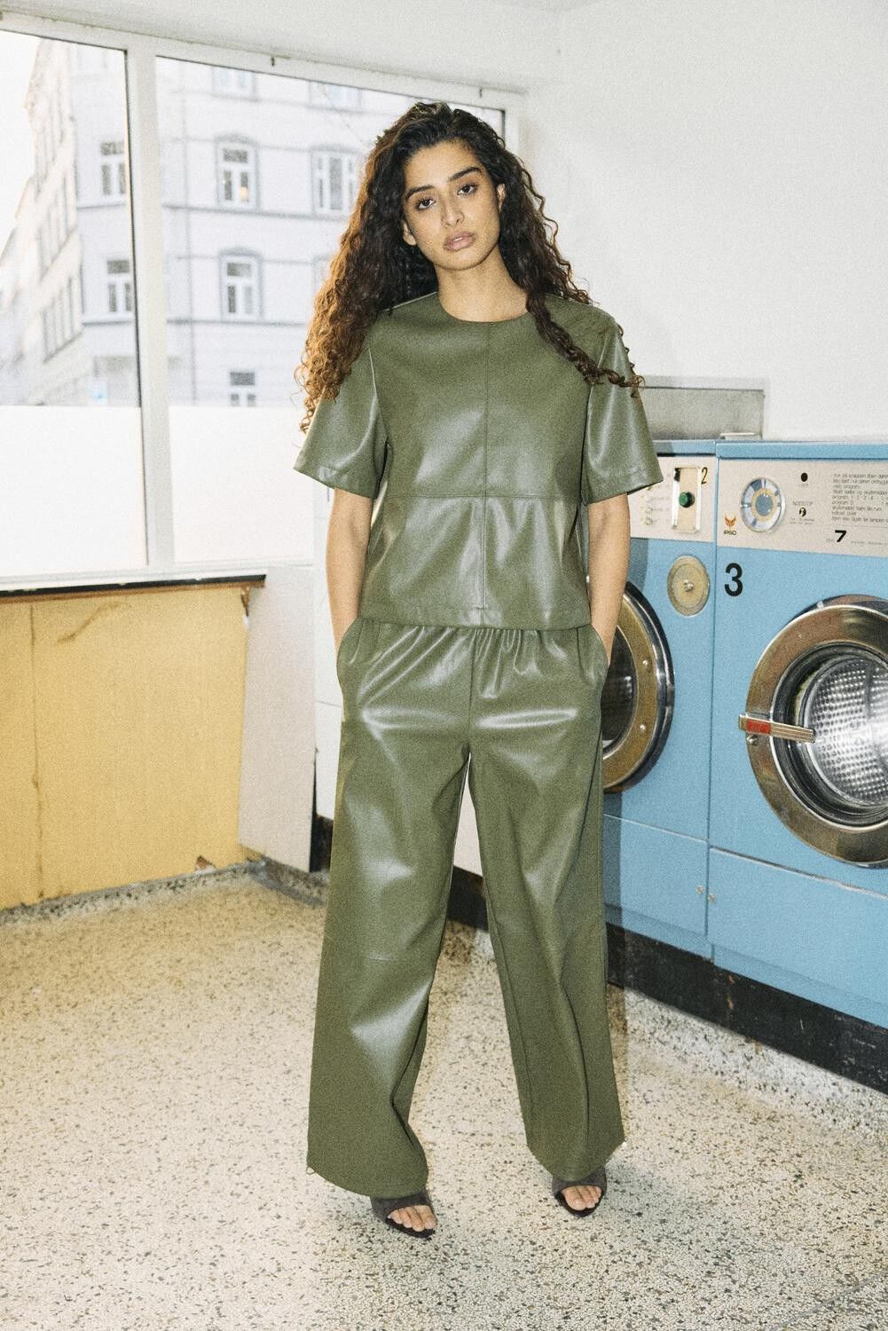 NMNUNA MW PU BALLOON PANT /TNT9