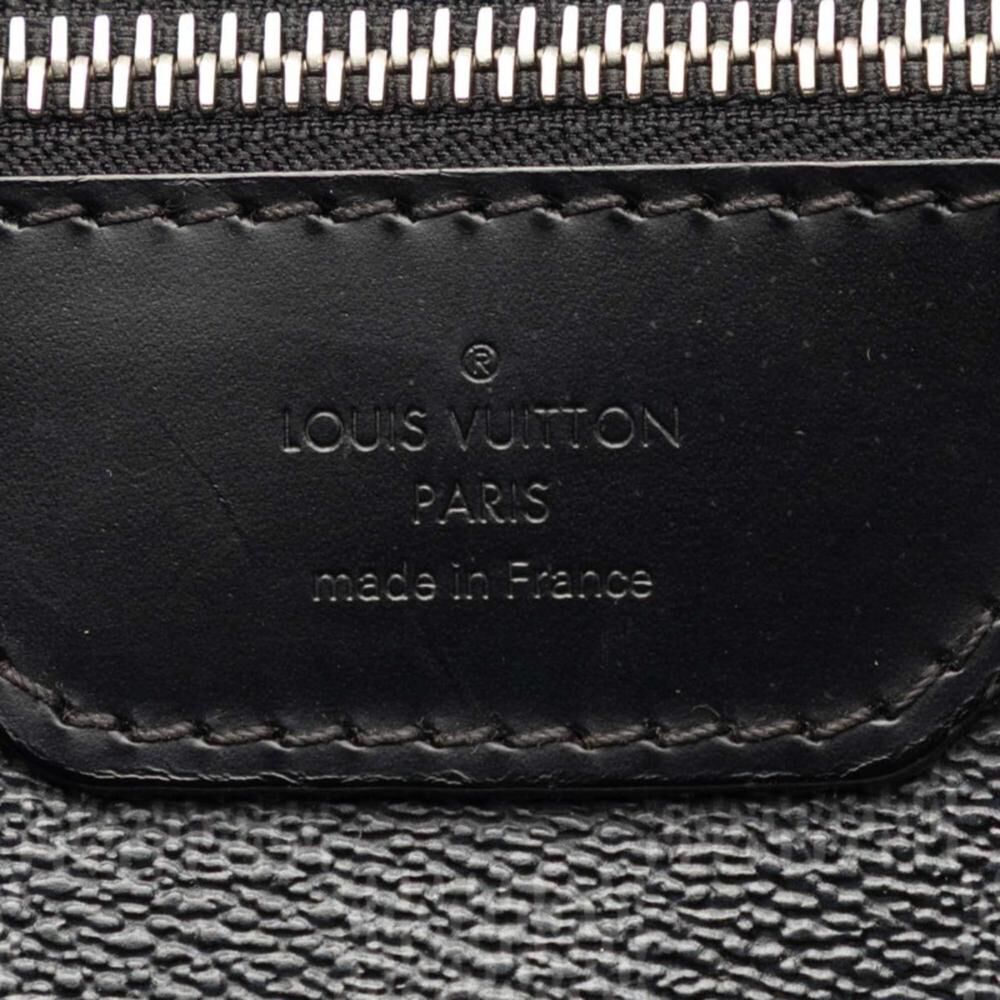 Louis Vuitton Messenger