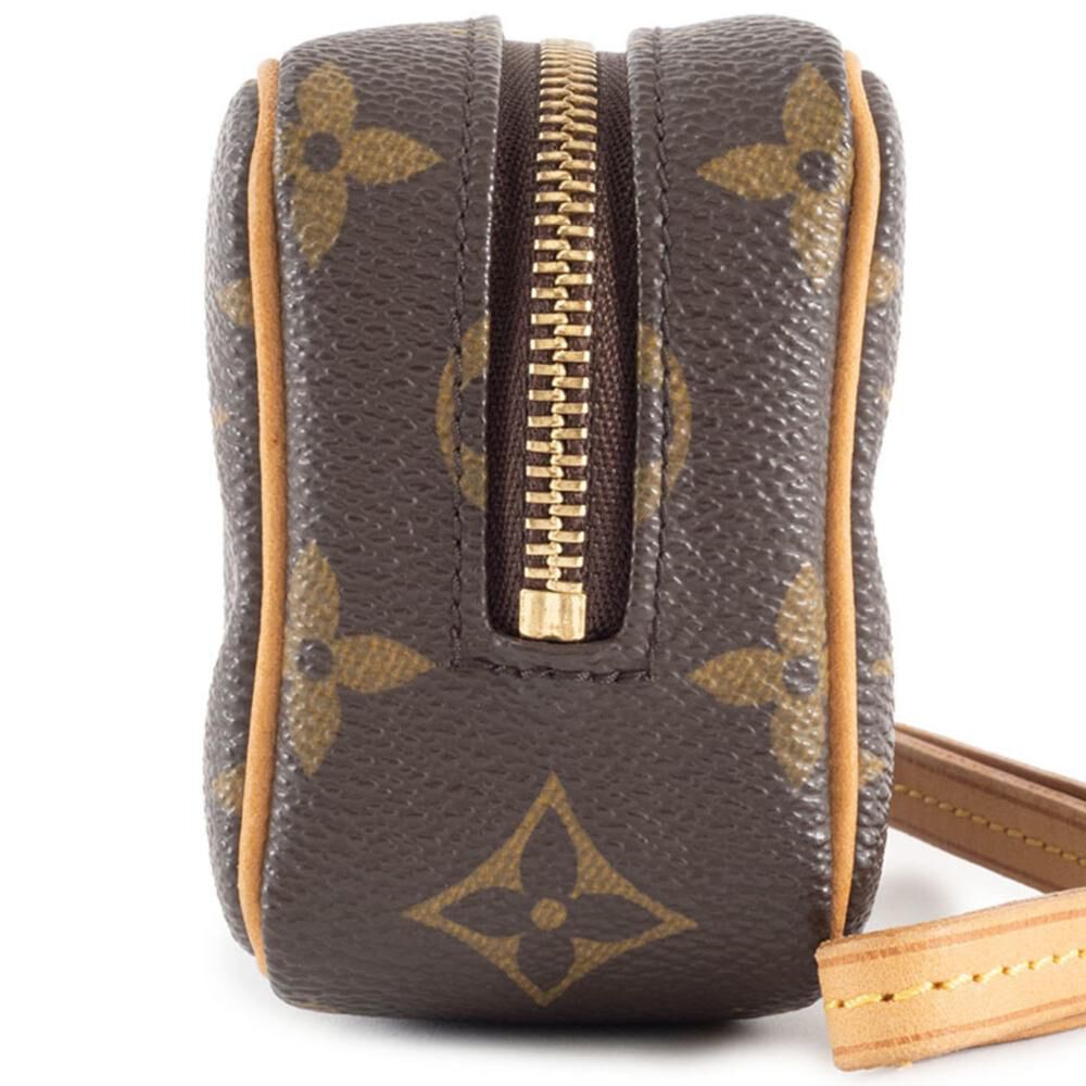 Louis Vuitton Clutch