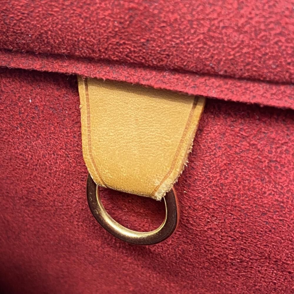 Louis Vuitton Shoulder Bags