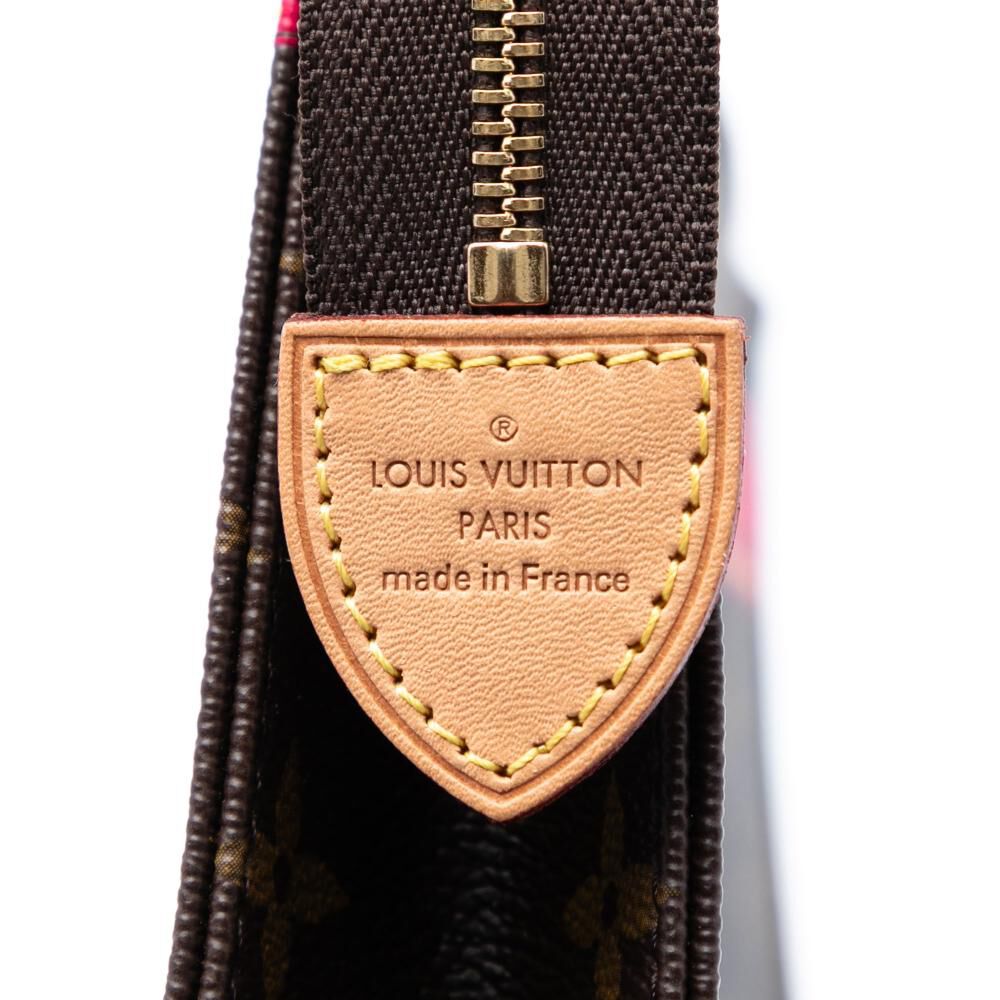 Louis Vuitton Clutch