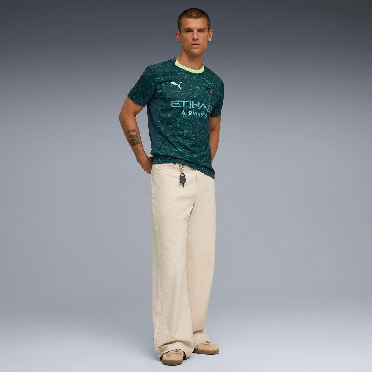 Manchester City 25/26 4 Tr&oslash;je