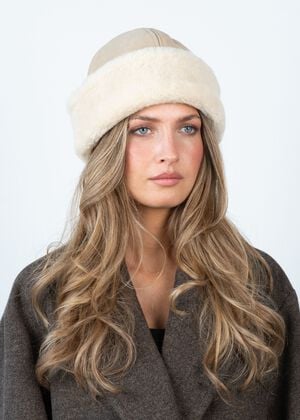 Jen Harka Hat